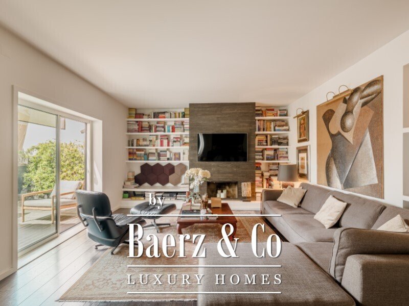 2 Bedroom Apartment In Chiado With Two Terraces, In Lisboa, Lisbon