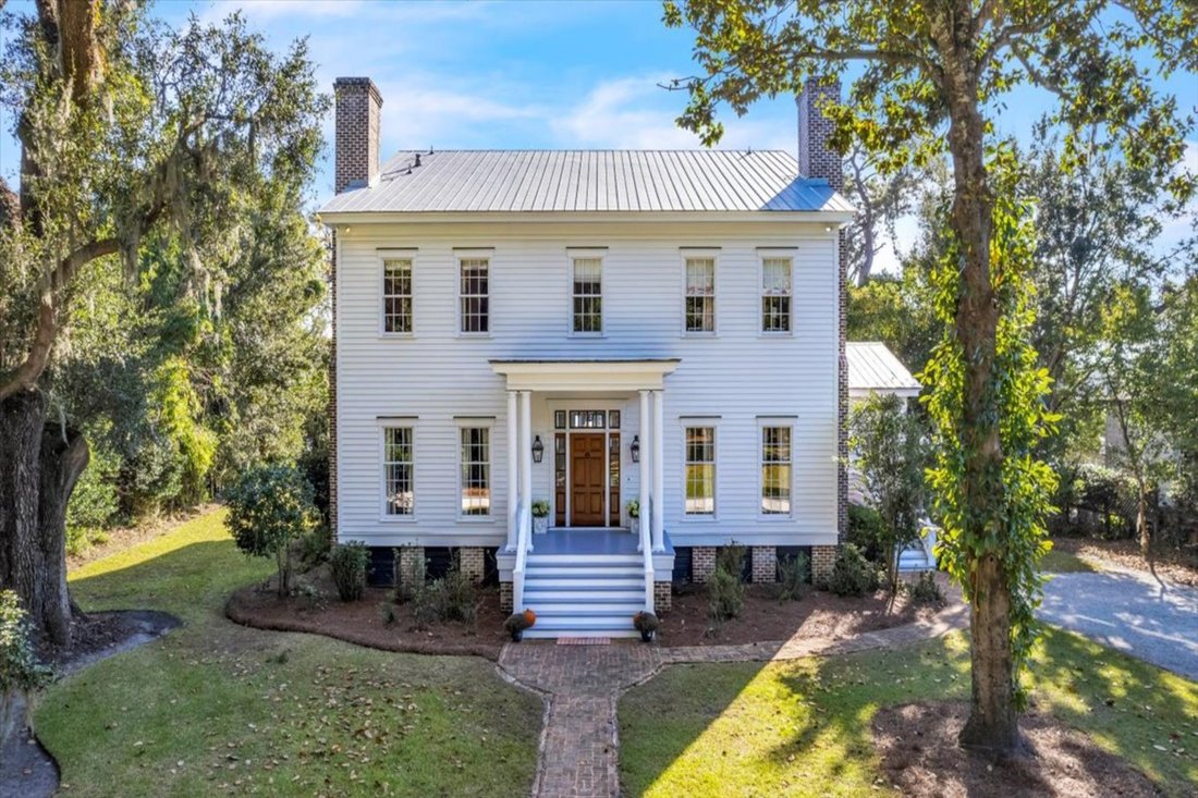 Spectacular Modern Luxury And Time Elegance In Augusta, United