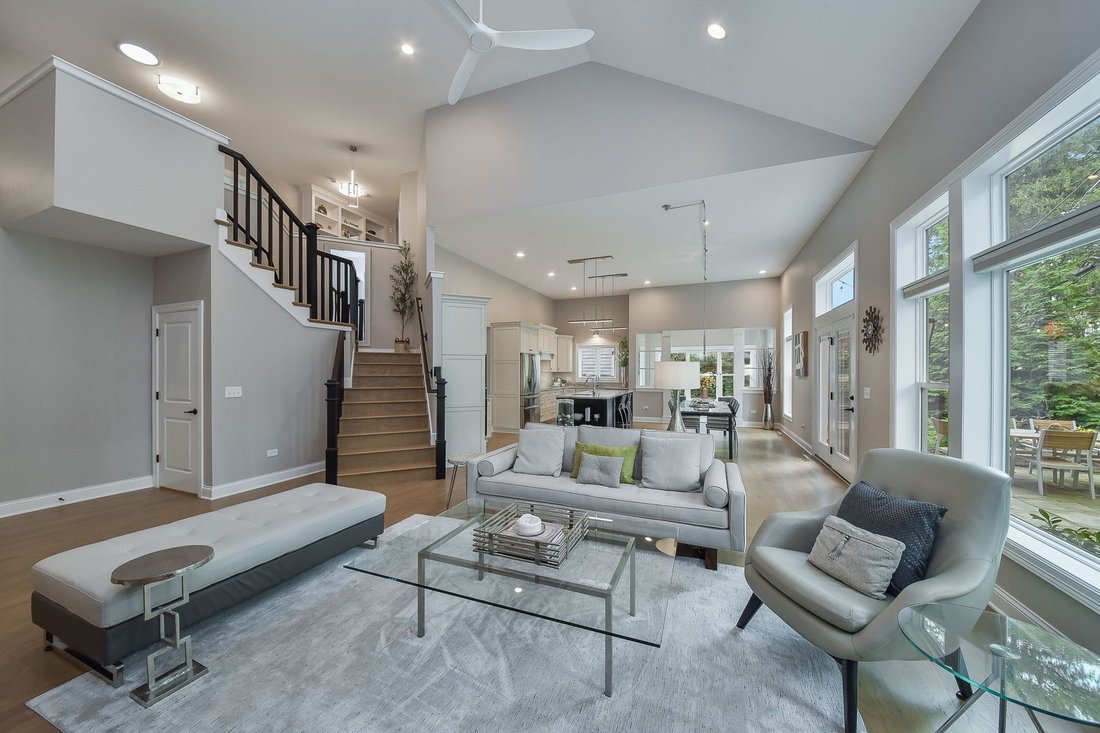 436 E Hillside Road In Naperville, Illinois, United States For Sale