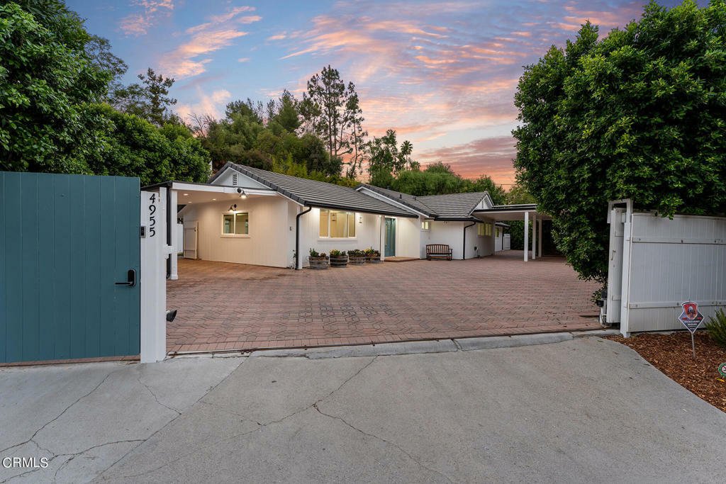 Private Single Story Compound In Los Angeles, California, United States