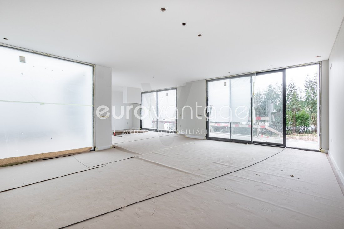 Leiria Town House In Leiria, Leiria District, Portugal For Sale (14852923)