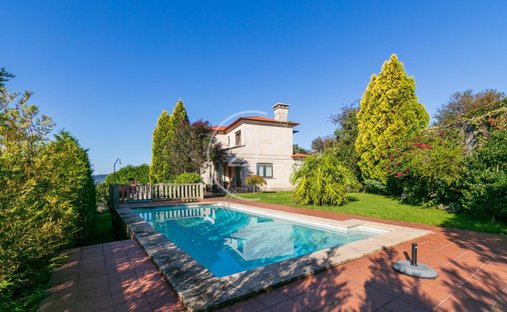 Villa a Nigrán, Galizia, Spagna 1