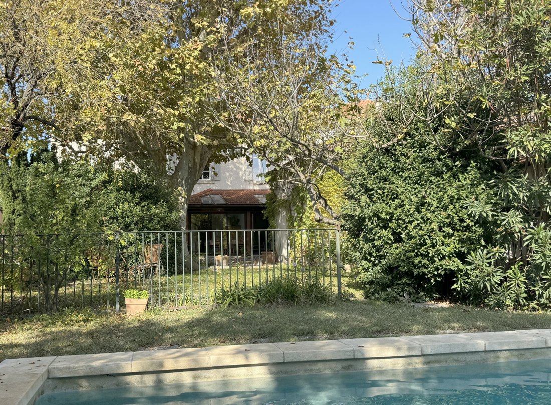 Au Thor, Une Belle Demeure De In Le Thor, Provence Alpes Côte D'azur