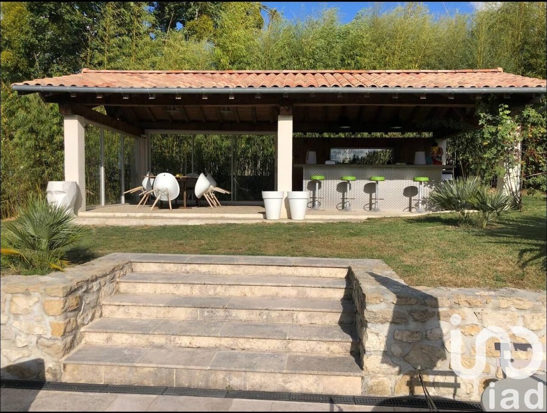 Vente Château 9 Pièces In Saint Pierre De Mons, Nouvelle Aquitaine