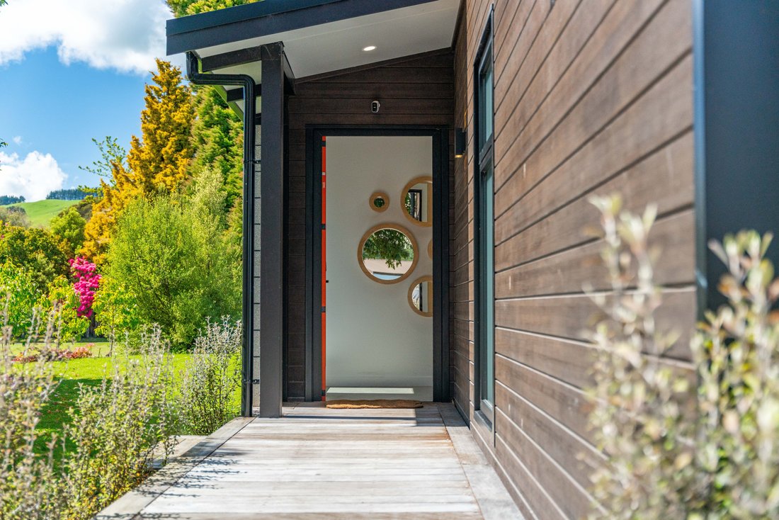 2 Nisbet Terrace In Kinloch, Waikato, New Zealand For Sale (14852335)