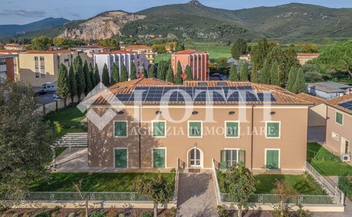 Apartment in San Frediano a Settimo, Cascina, Tuscany 1
