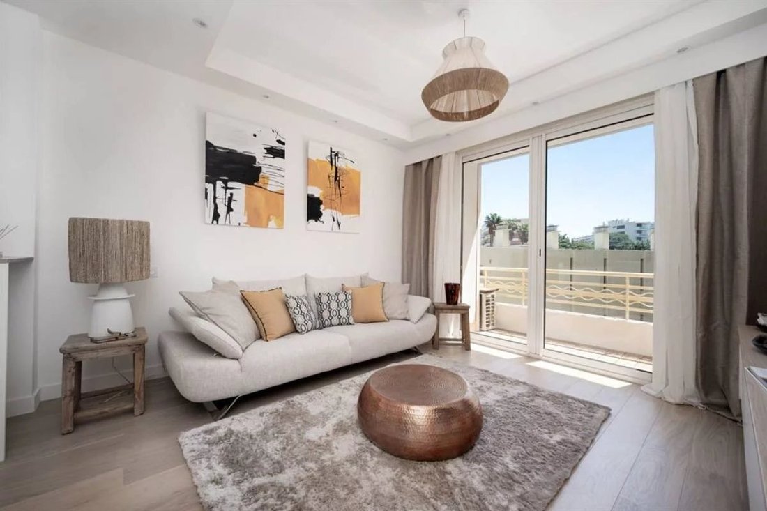 Apartment in Cannes, Provence-Alpes-Côte d'Azur, France 1 - 13368187