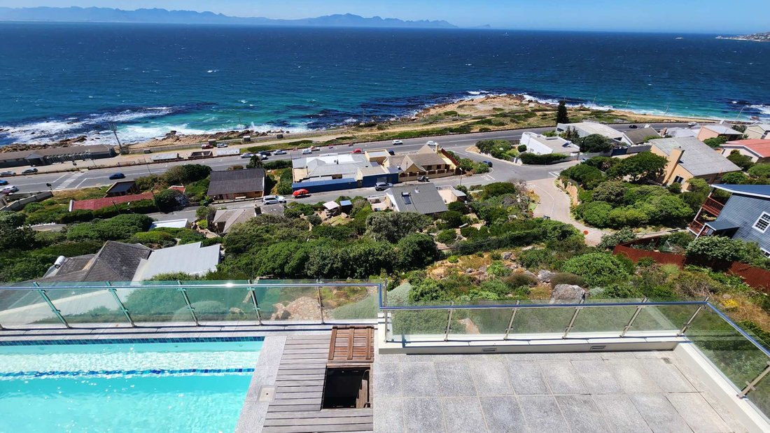 Coastal Paradise In Cape Town, Western Cape, South Africa For Sale