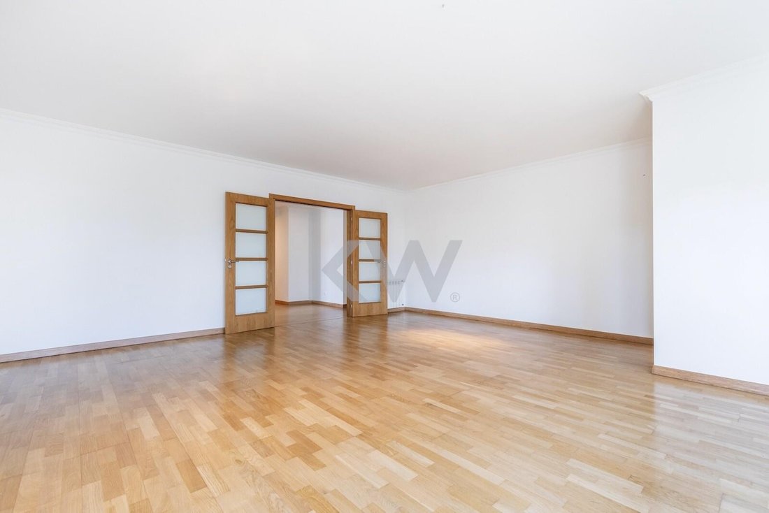 Lisboa Apartment In Lisbon, Lisbon, Portugal For Sale (14857163)