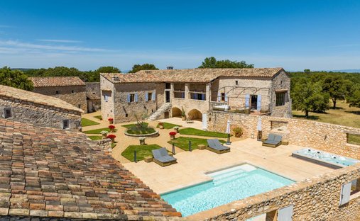 Country House in Goudargues, Occitania, France 1