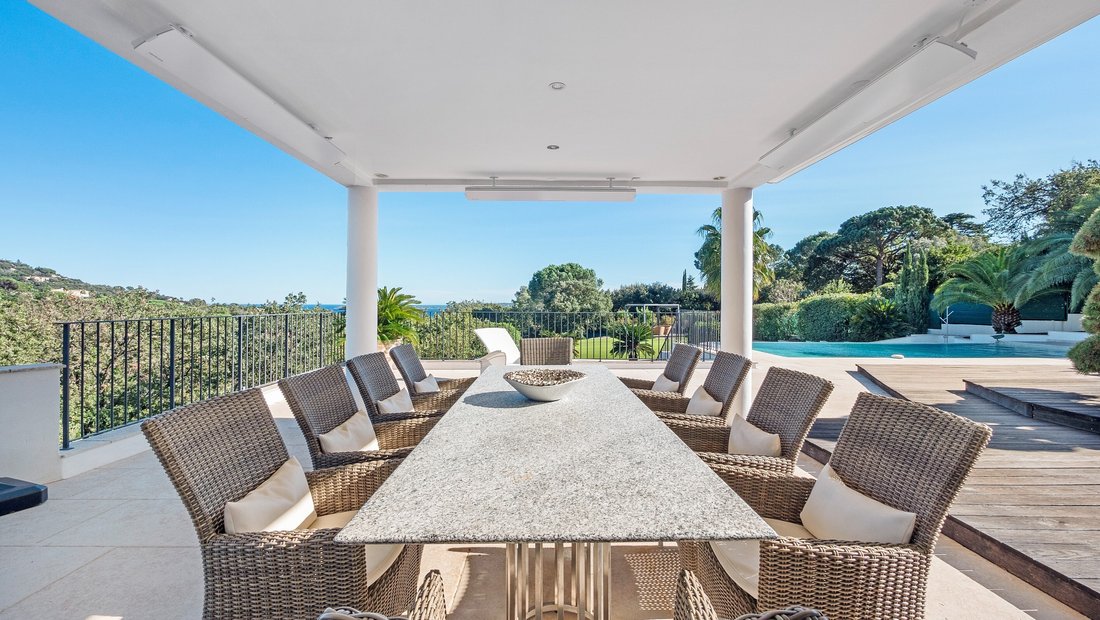 House in Grimaud, Provence-Alpes-Côte d'Azur, France 3 - 10893192