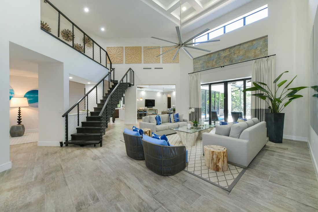 11 Cinnamon Bark In Key Largo, Florida, United States For Sale (14856351)