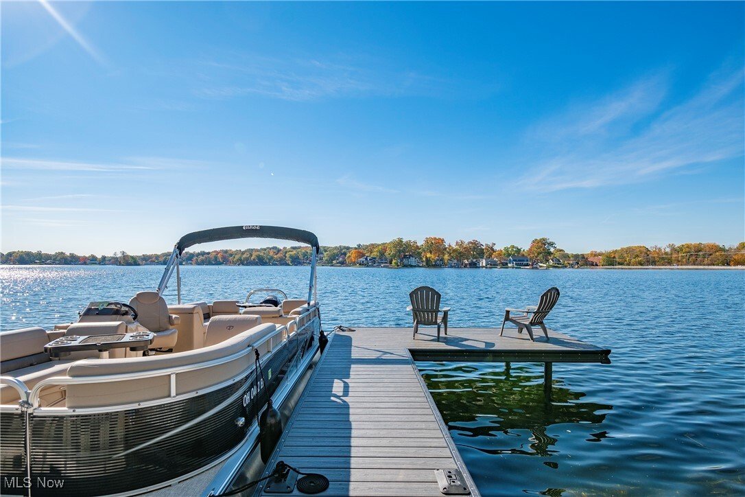 Residential Akron In New Franklin, Ohio, United States For Sale (14857915)