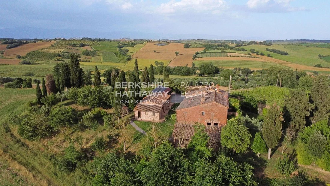 House in Center, Cortona, Tuscany 1 - 14859824