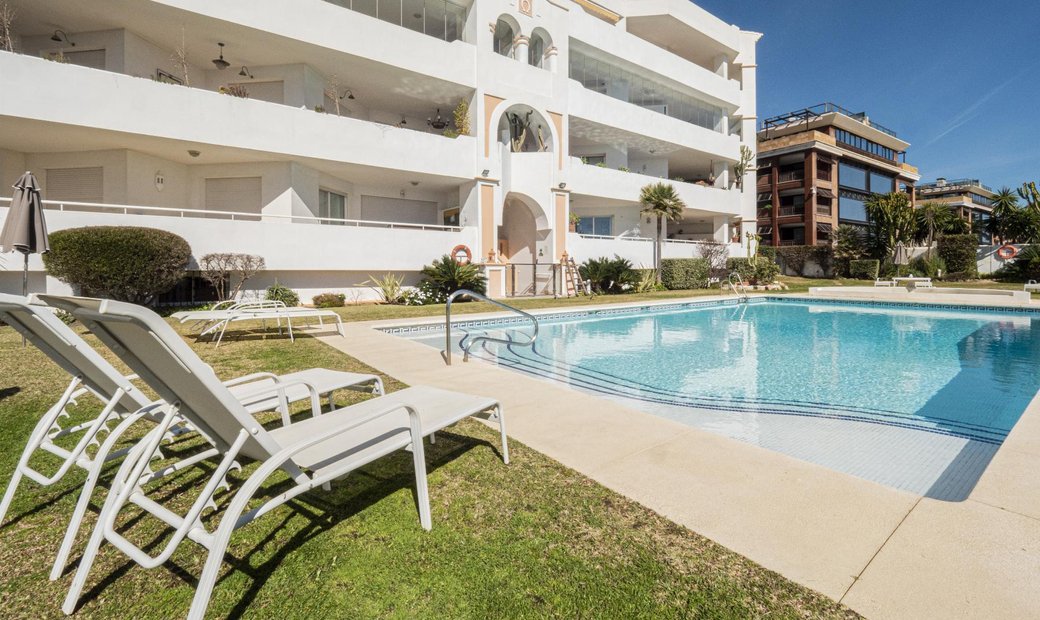 Piso Puerto Banãºs Spain In Marbella, Andalusia, Spain For Sale (14857153)