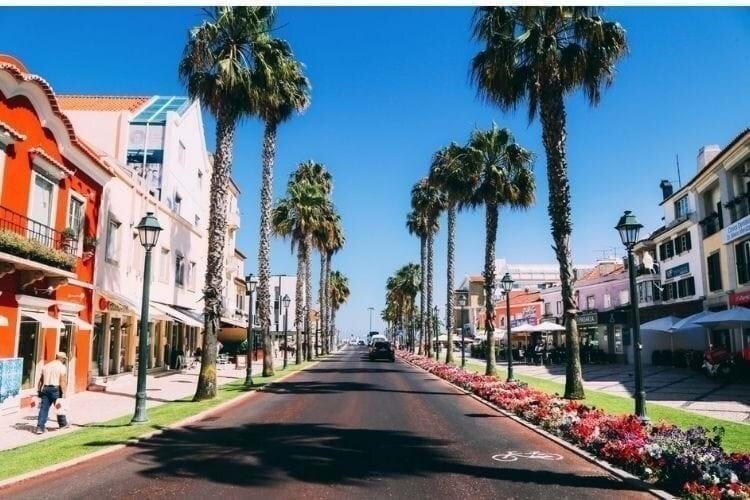 Rental Property With High Yield And Stunning In Cascais, Lisbon