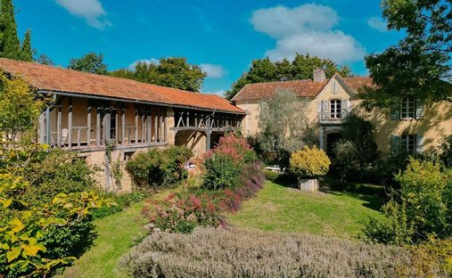 Castle for Sale in Marciac, Occitanie, France