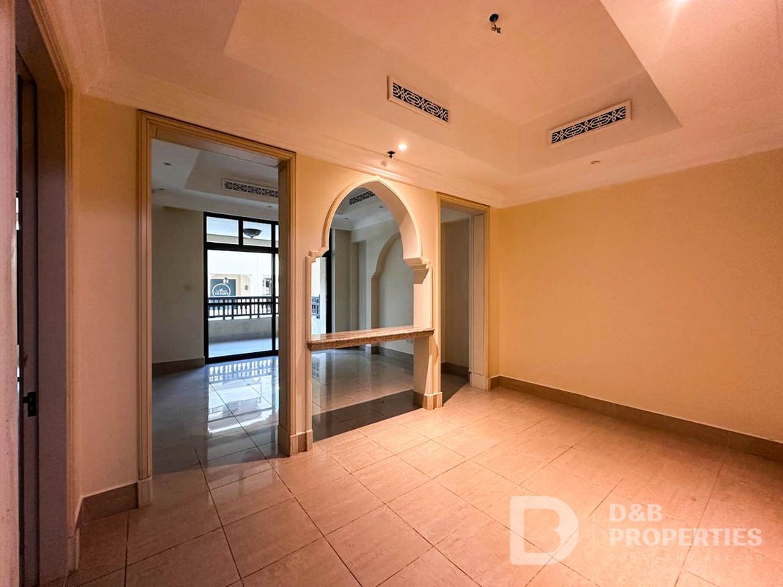 Burj Khalifa And Dubai Mall View Big In Dubai, Dubai, United Arab