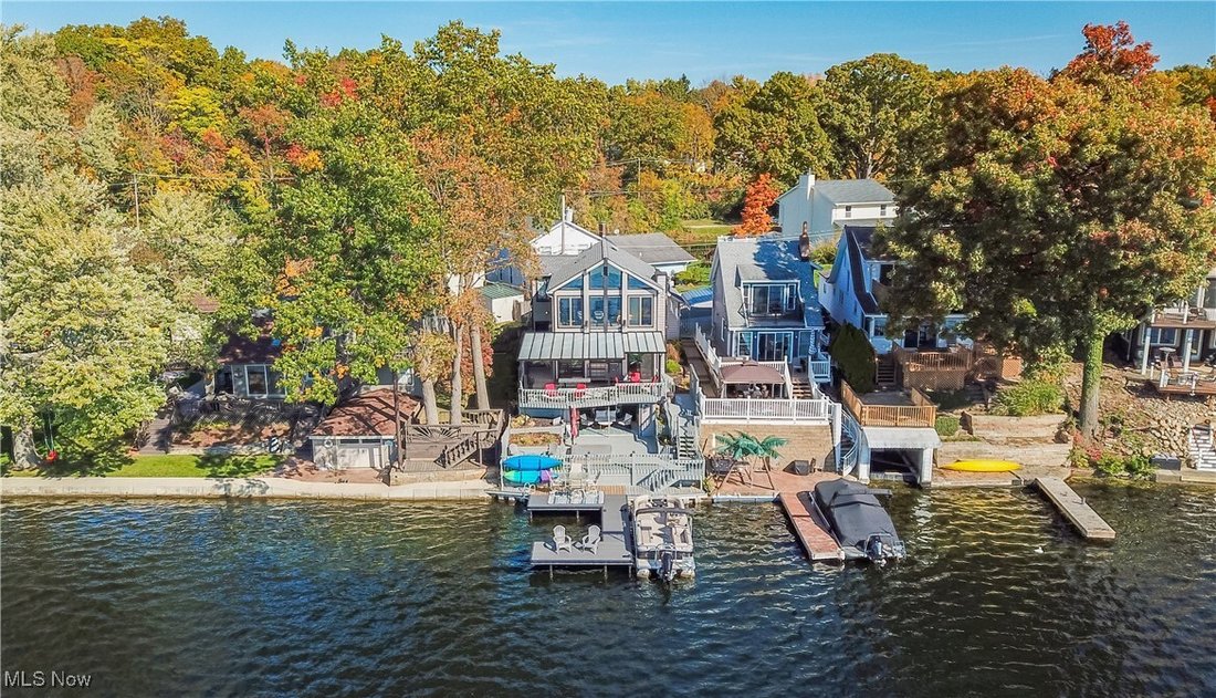 Residential Akron In New Franklin, Ohio, United States For Sale (14857915)