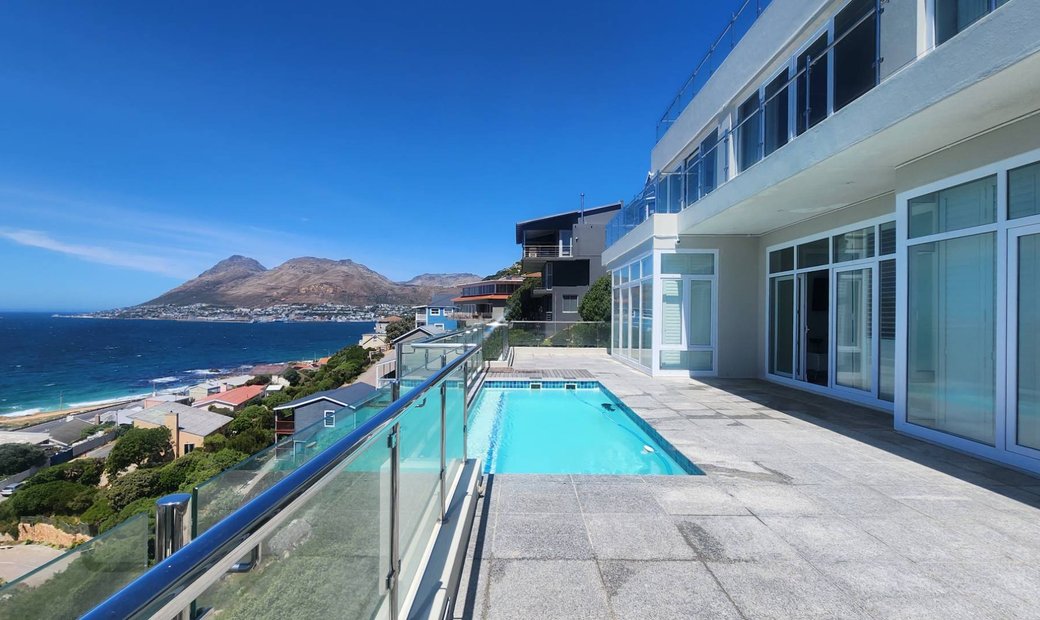 Coastal Paradise In Cape Town, Western Cape, South Africa For Sale