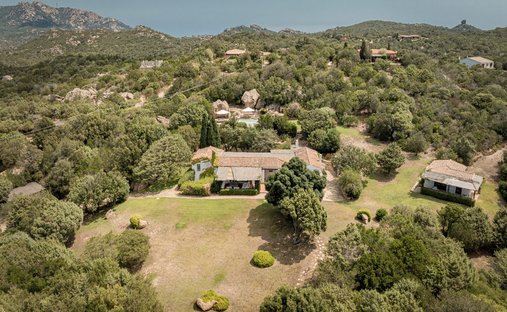 Villa a San Pantaleo, Olbia, Italia 1