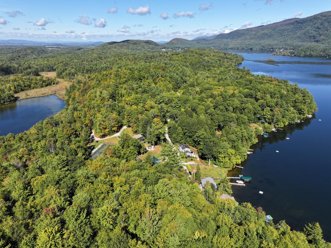 Beautiful Lake Dunmore Home In Leicester, Vermont, United States For ...