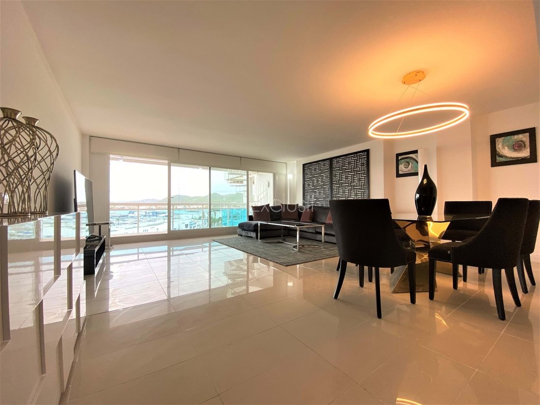 Penthouse For Annual Rent In Balearic Islands, Spain For Rent