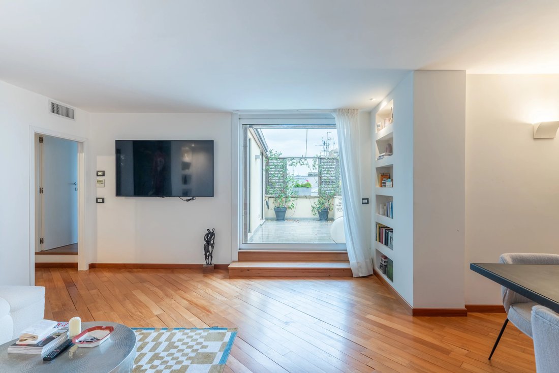 Roma Apartment In Rome, Lazio, Italy For Sale (14860457)