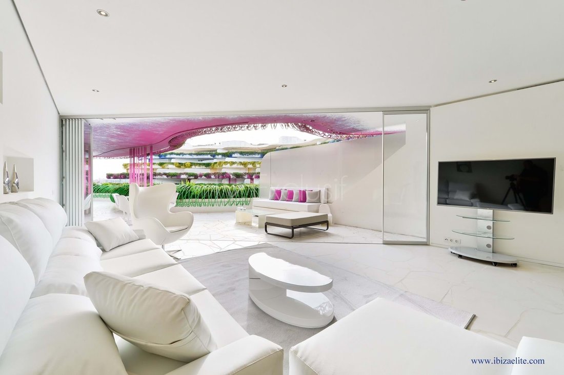 Frontline Apartment On Sale And Rental. Las In Balearic Islands