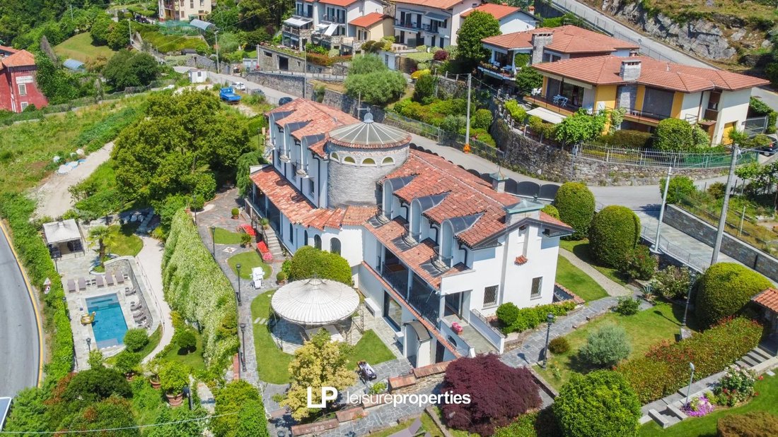 Villa in Verbania, Piedmont, Italy 1 - 11515960