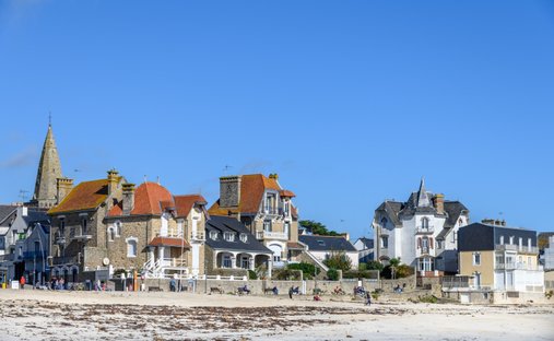 House in Kerguelen-Quehello Congard-Maison Rou, Larmor-Plage, France 1