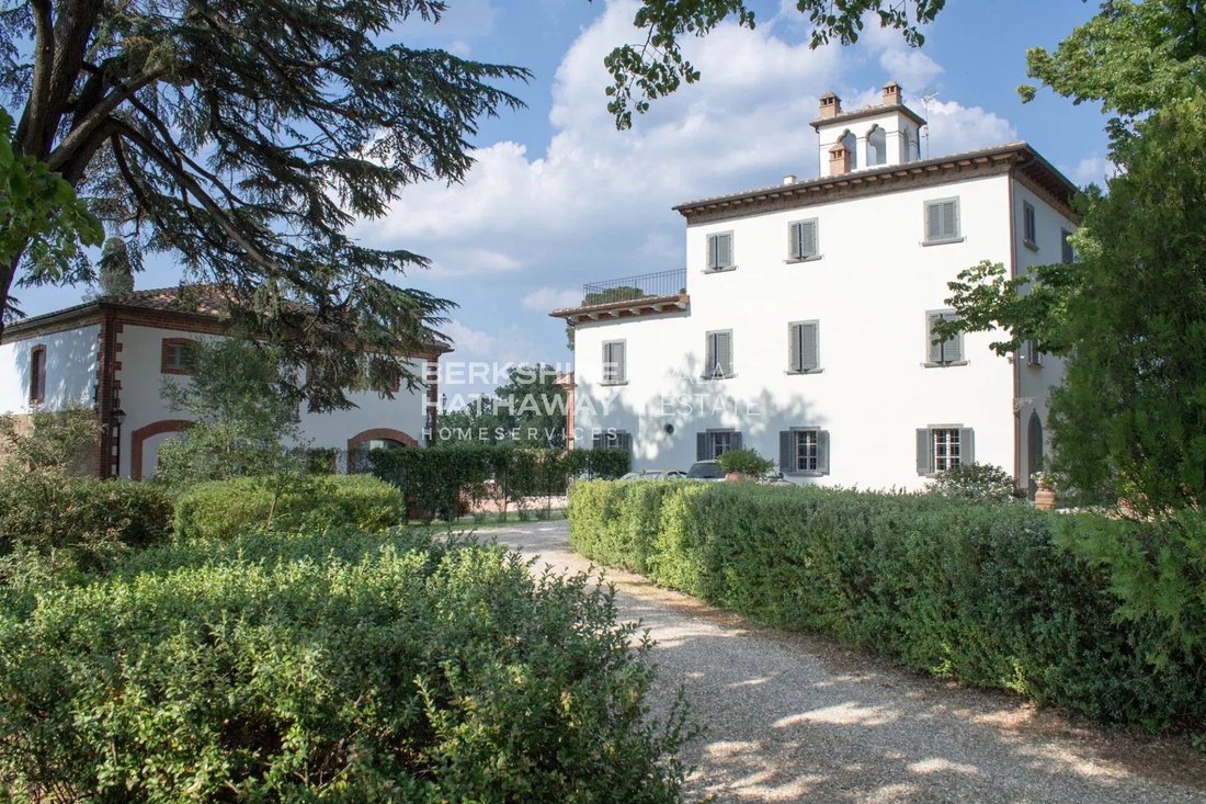Villa in Center, Arezzo, Tuscany 1 - 14825451
