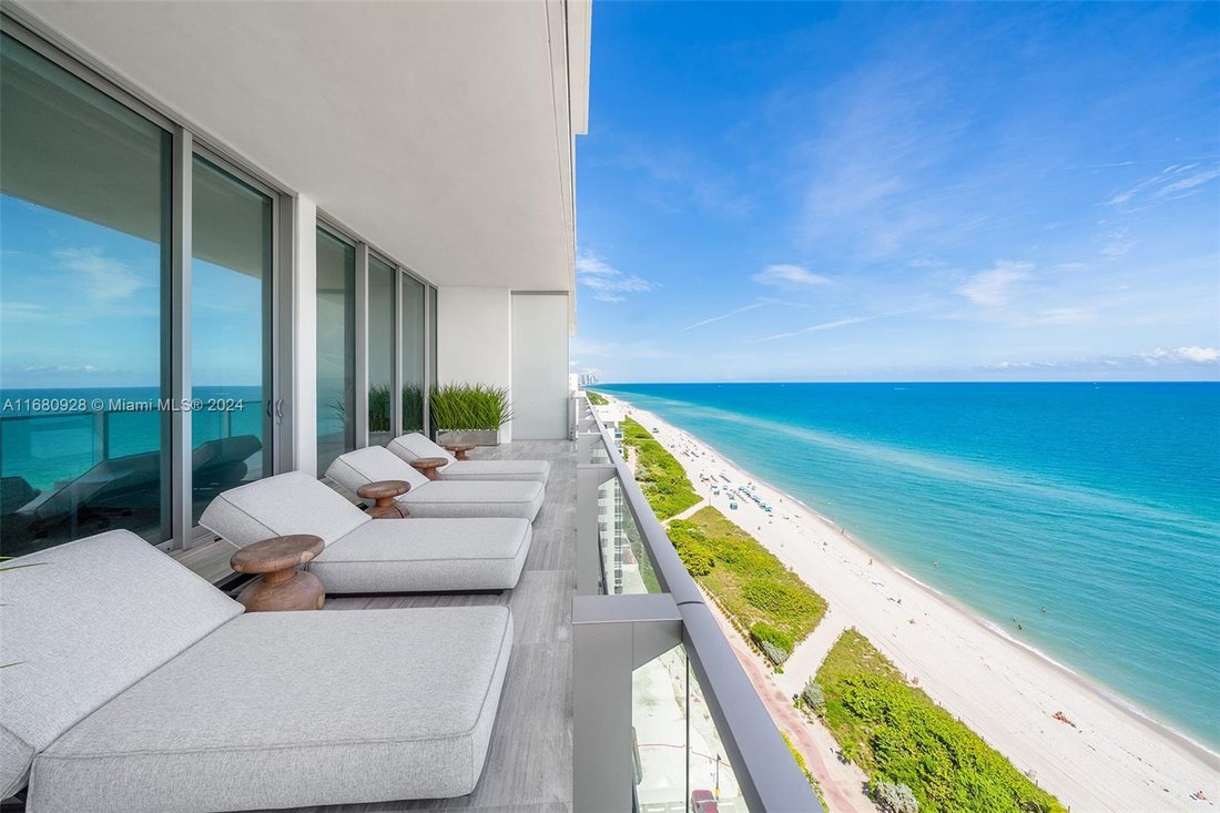 Condo Miami Beach In Miami Beach, Florida, United States For Sale
