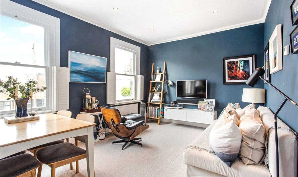 Road, London Sw6 In London, England, United Kingdom For Sale