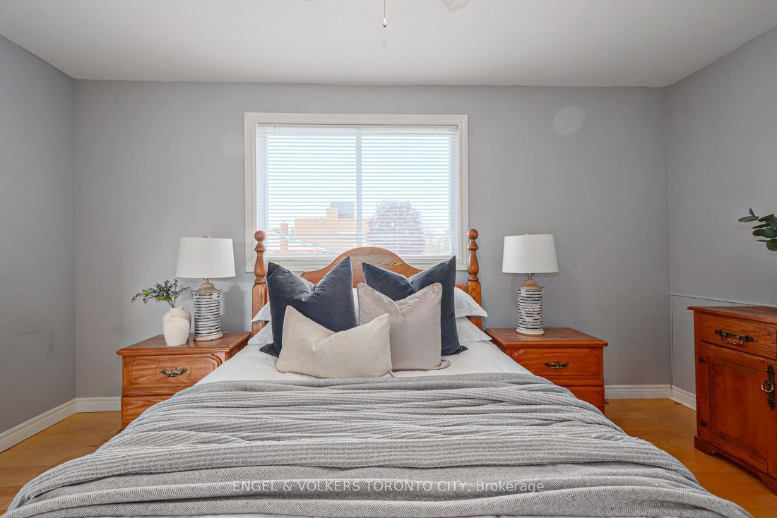 Collingwood Residential In Collingwood, Ontario, Canada For Sale (14860750)