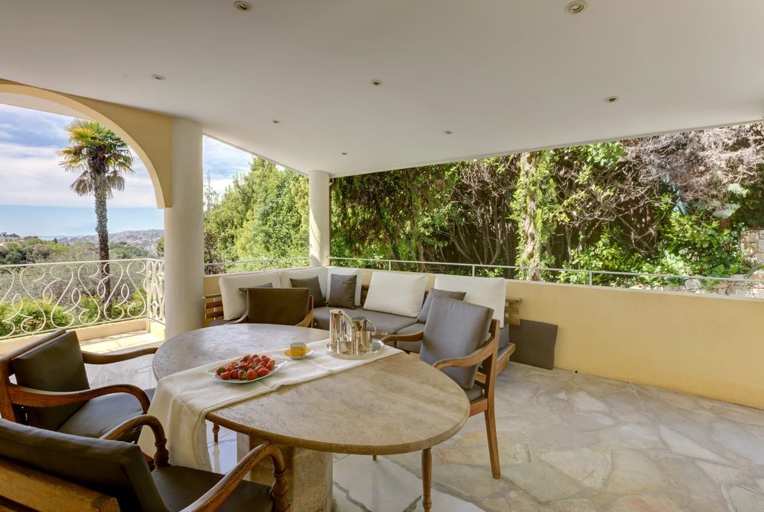 Villa in Nice, Provence-Alpes-Côte d'Azur, France 5 - 14209982