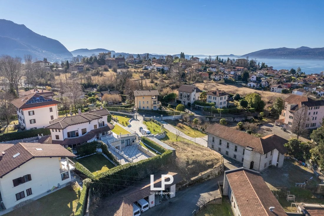 Villa in Verbania, Piedmont, Italy 2 - 12065802