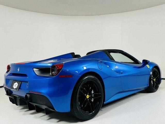 Cabriolet in Scottsdale 4 - 14852460