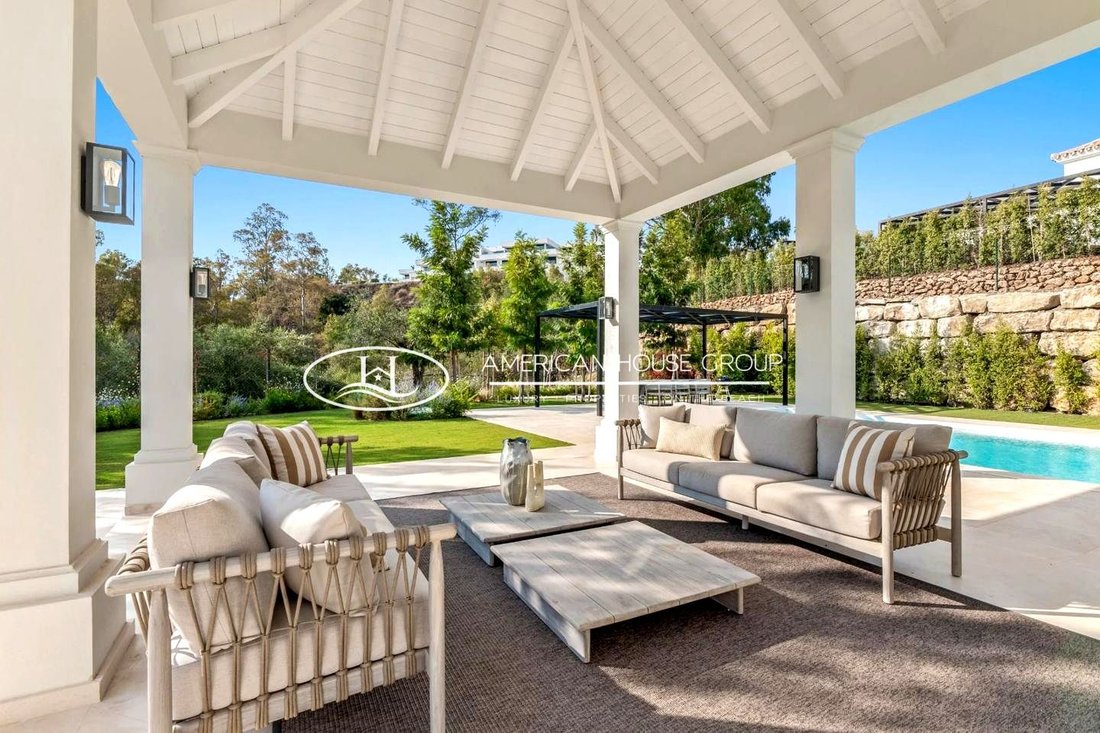 Chalet in Sierra Blanca, Marbella, Spain 3 - 14859459