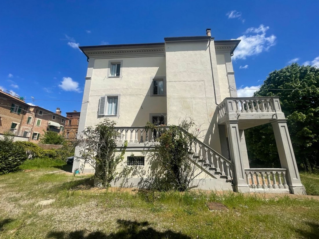 Villa in Castiglione del Lago, Umbria, Italy 4 - 14859323