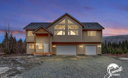 House in Anchorage, Alaska, United States 1