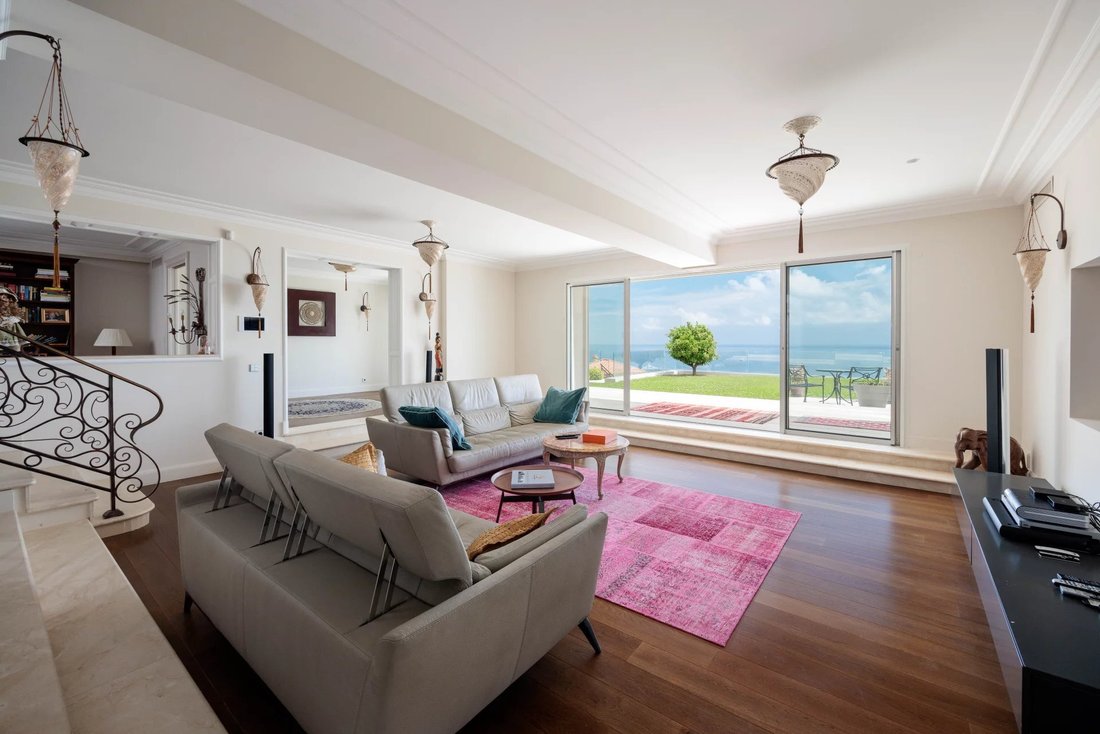 Villa in French Riviera, Provence-Alpes-Côte d'Azur, France 4 - 13958255