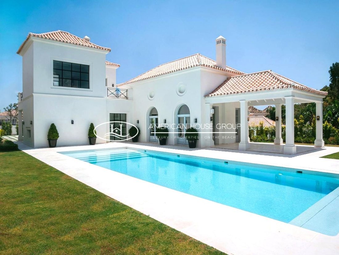 Chalet in Sierra Blanca, Marbella, Spain 1 - 14859459