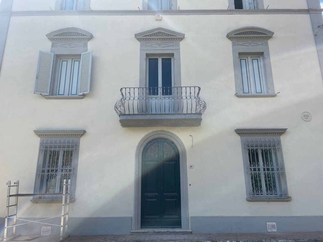 Villa in Castiglione del Lago, Umbria, Italy 2 - 14859323
