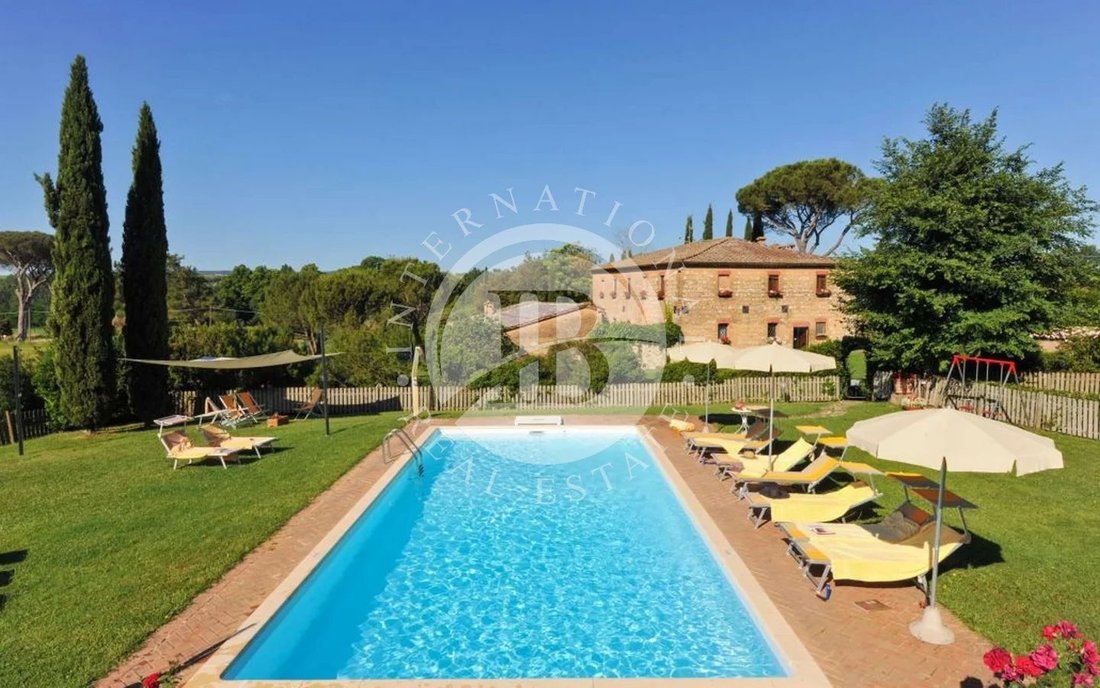Maison à Monteroni d'Arbia, Toscane, Italie 2 - 13953248
