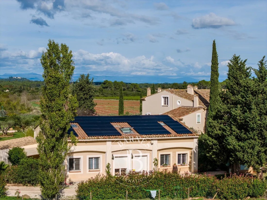 Gonfaron Provincial Property In Gonfaron, Provence Alpes Côte D'azur