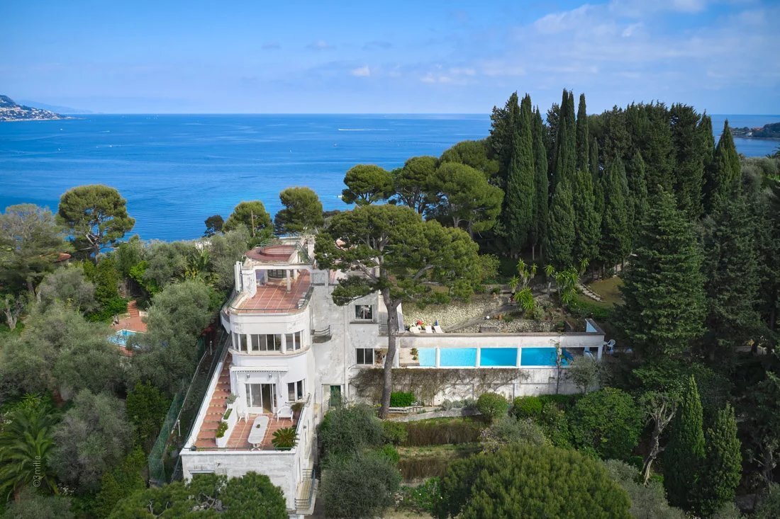 Villa in French Riviera, Provence-Alpes-Côte d'Azur, France 2 - 12053578