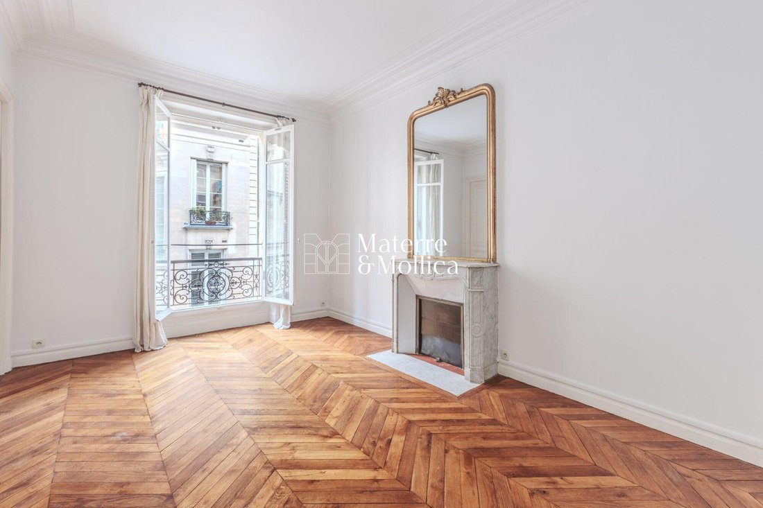 Apartment in Odéon, Paris 6e Arrondissement, Paris 2 - 14830870