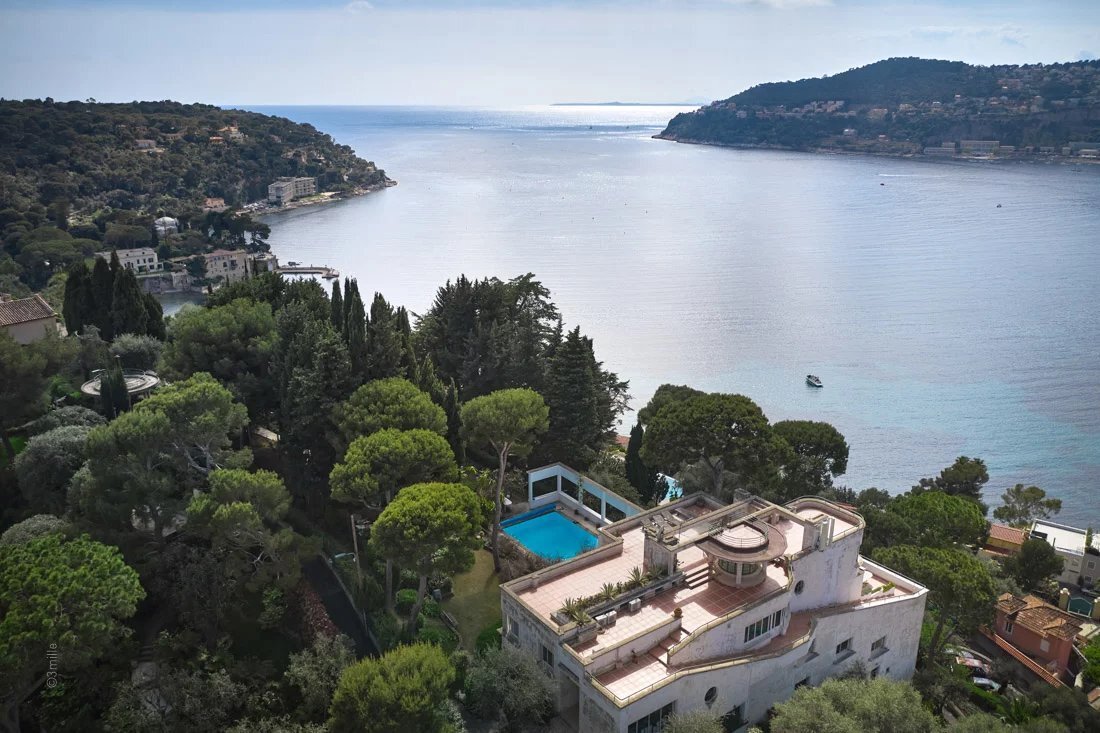Villa in French Riviera, Provence-Alpes-Côte d'Azur, France 1 - 12053578