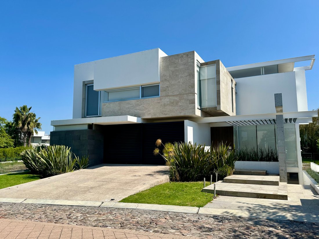 House in Santiago de Querétaro, Querétaro, Mexico 1 - 14859835